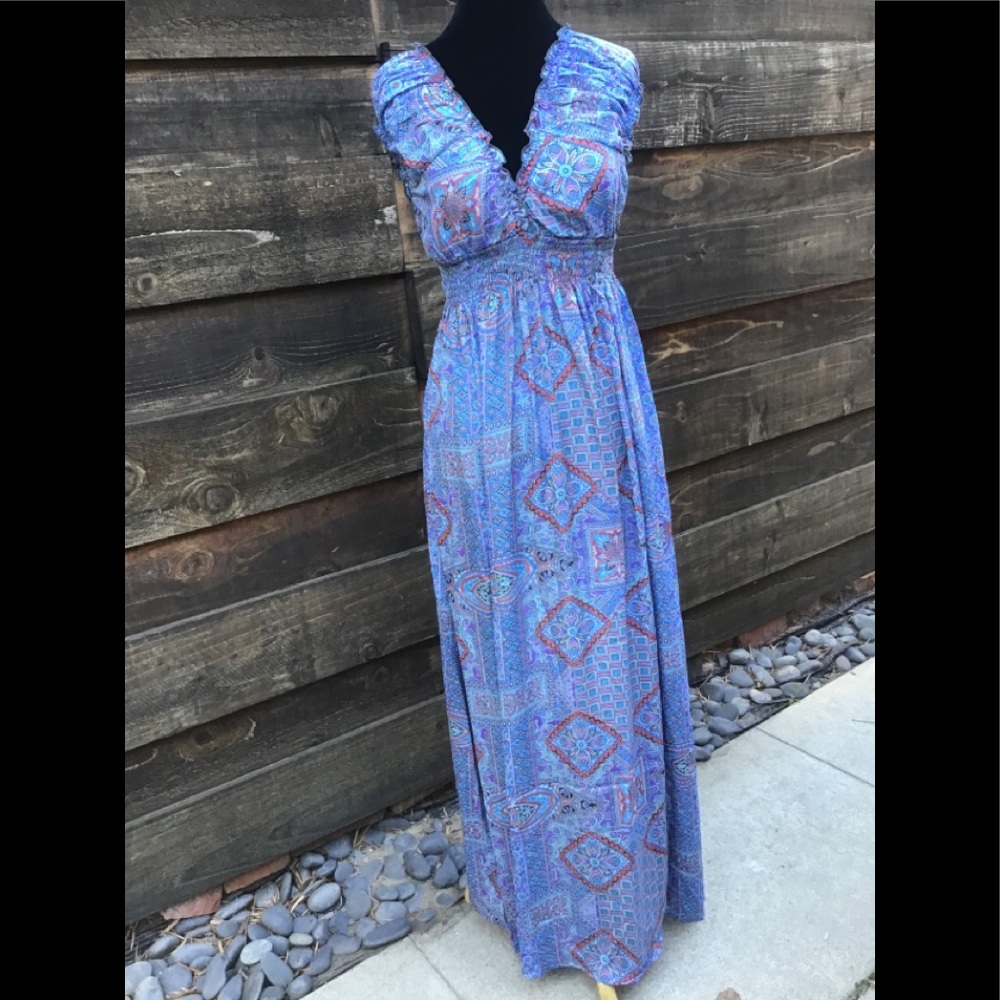 NWT BlueFloral Shirred Waist Sleeveless Dress